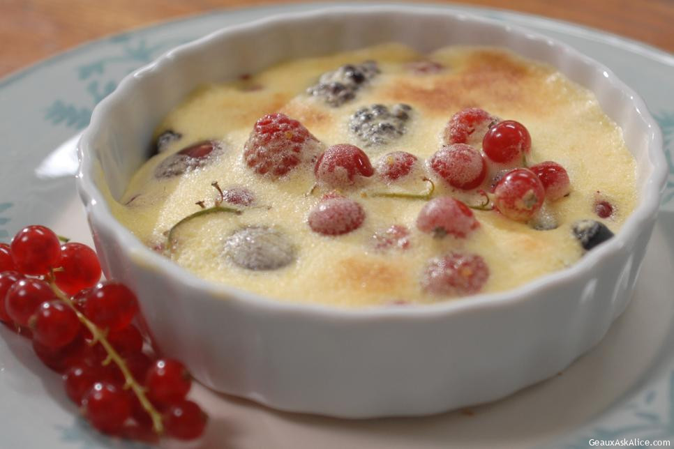 DELICIOUS BERRY GRATIN WITH CHAMPAGNE SABAYON