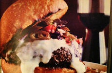 NACHO BURGER