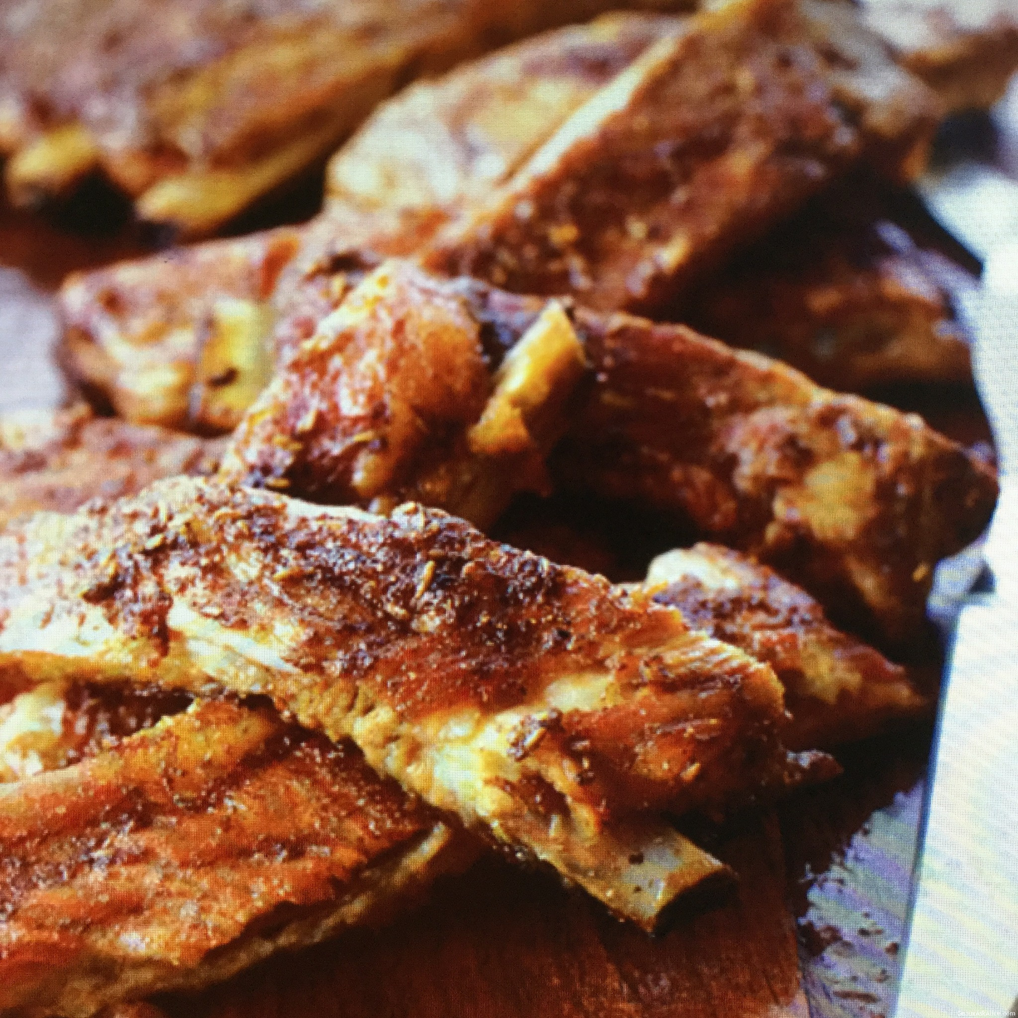 TUSCAN-STYLE BALSAMIC GLAZED SPARERIBS
